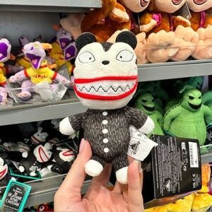 Vampire Teddy Bear Shoulder Plush from ‘The Nightmare Before Christmas